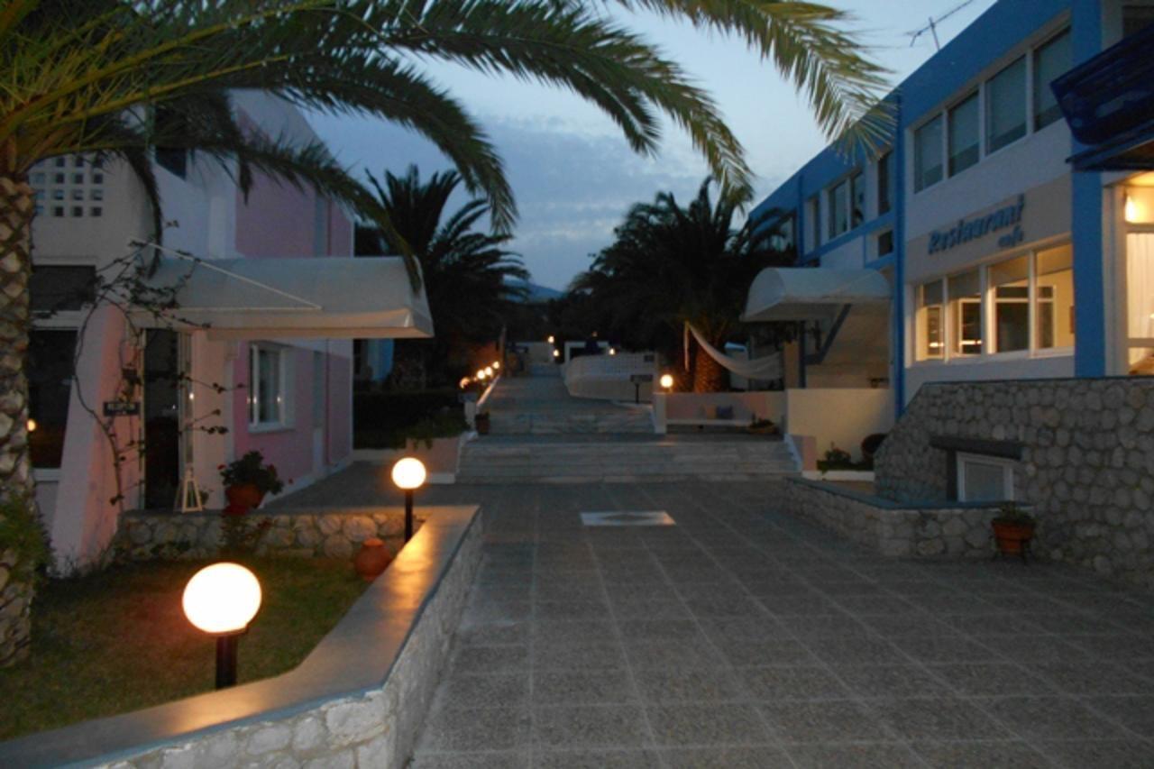 Hotel Margarita Corinth Luaran gambar