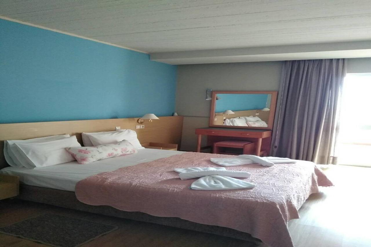 Hotel Margarita Corinth Luaran gambar